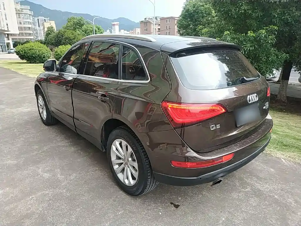 Audi Q5 2015