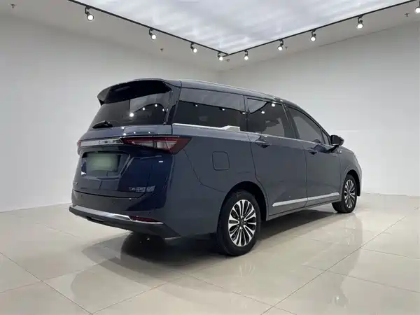 Wuling Jiachen 2022