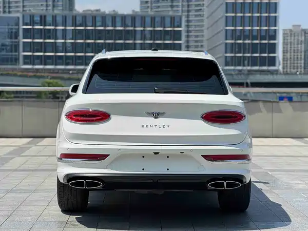 Bentley Bentayga 2021