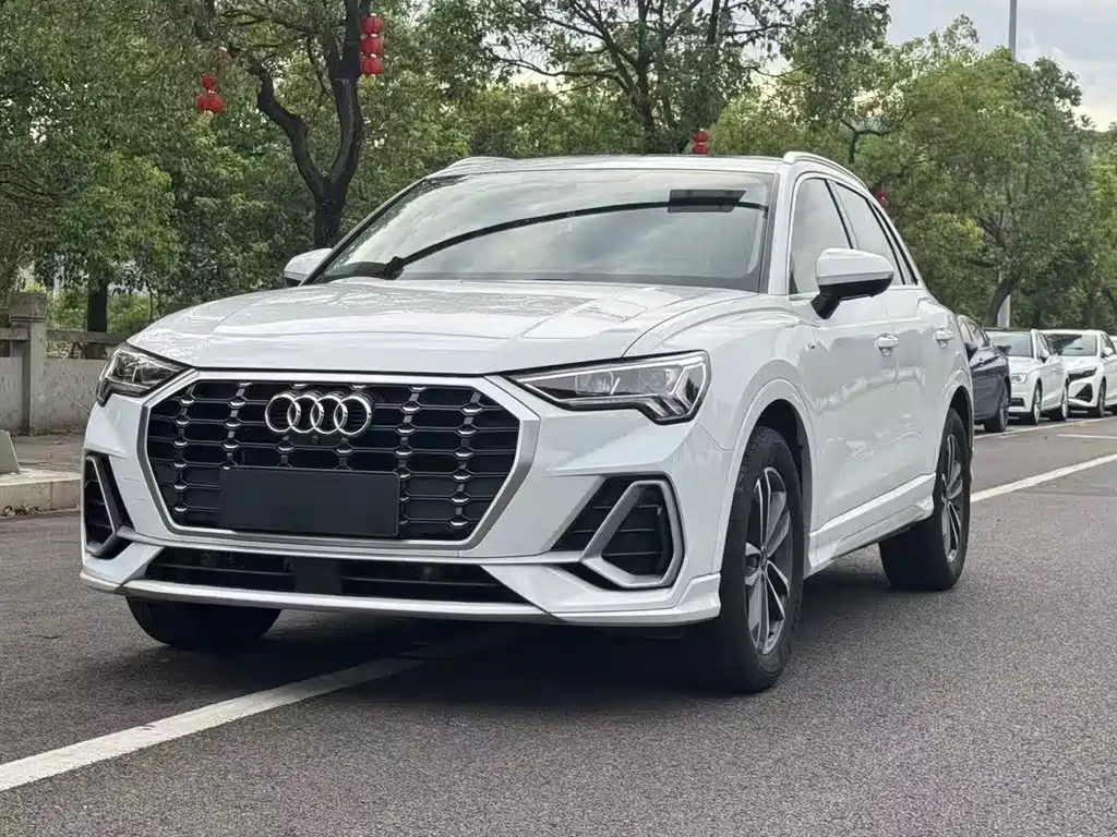 Audi Q3 2023