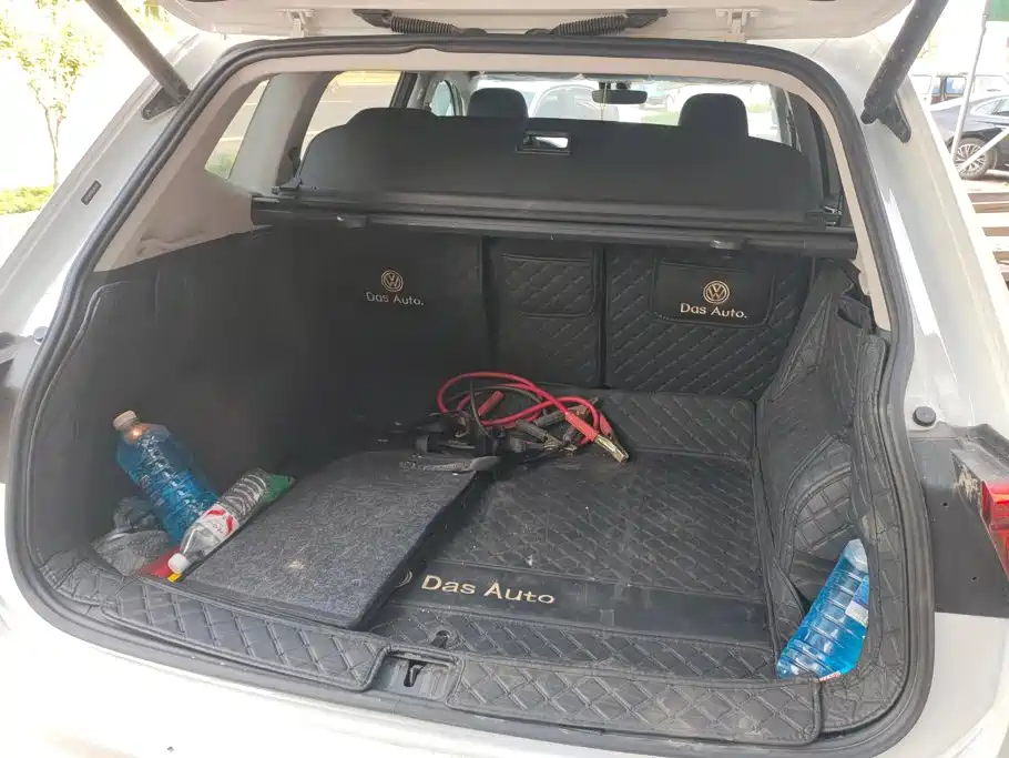 Volkswagen Tiguan L 2025