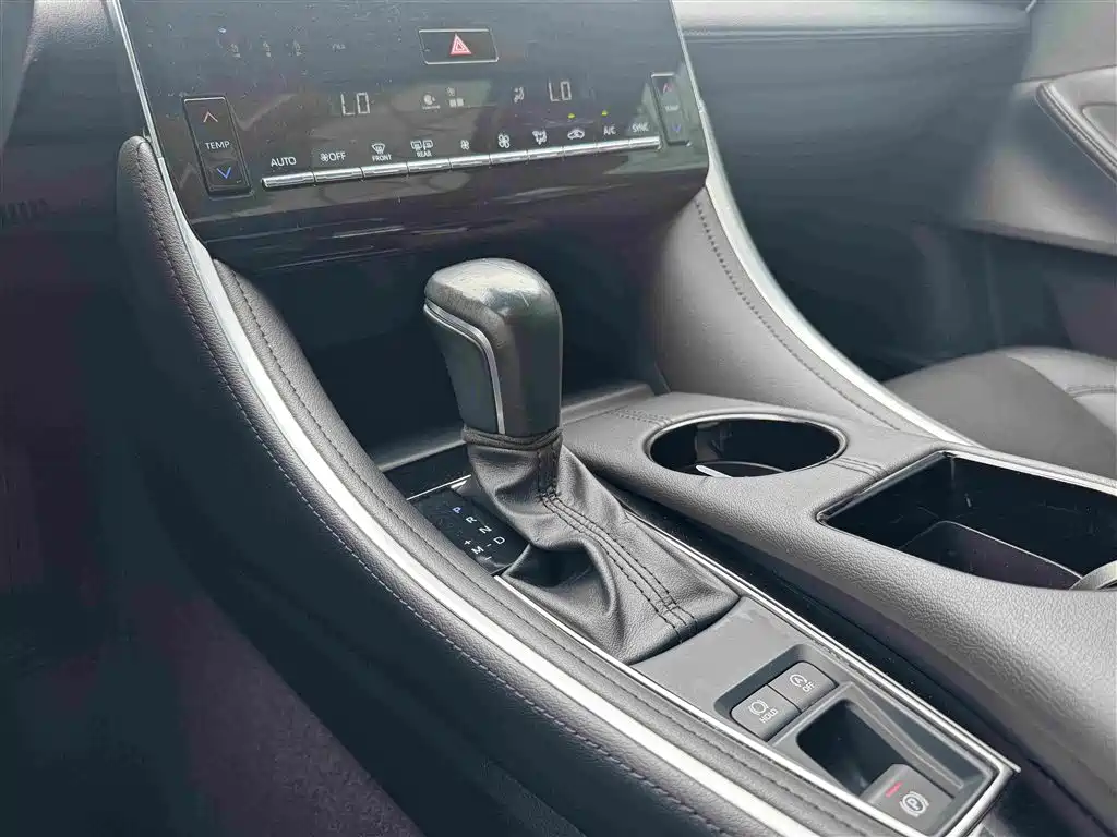 Toyota Avalon 2023 — фото 24