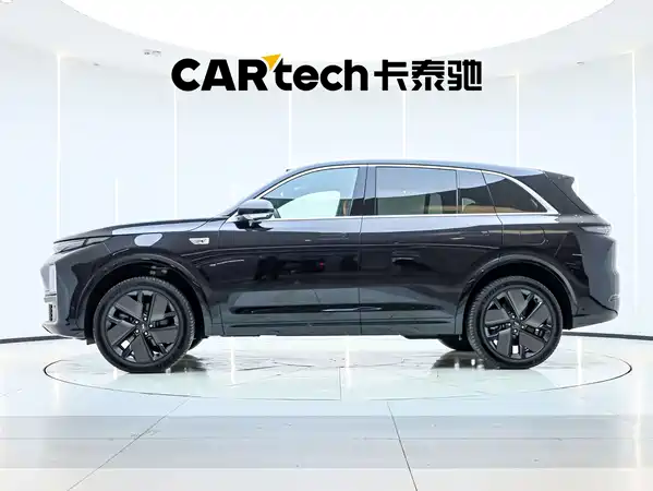 Li Auto L7 2025