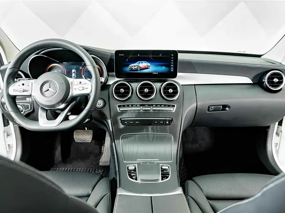 Mercedes-Benz C-Class 2020 — фото 12