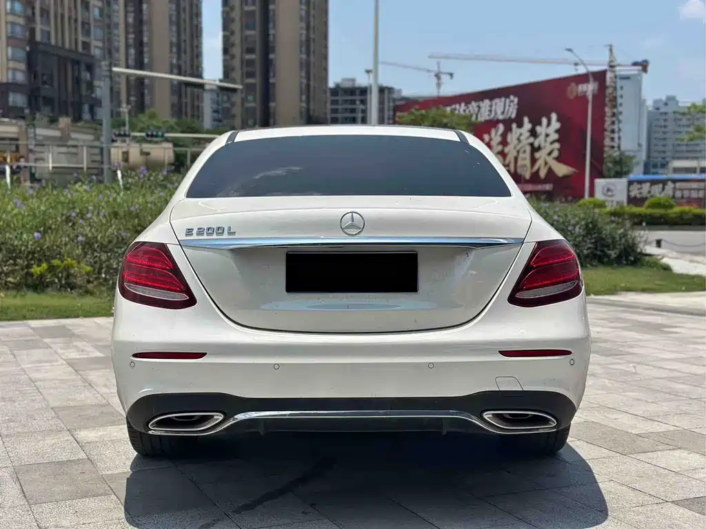 Mercedes-Benz E-Class 2017