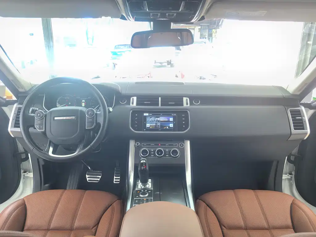 Land Rover Sport 2016 — фото 10