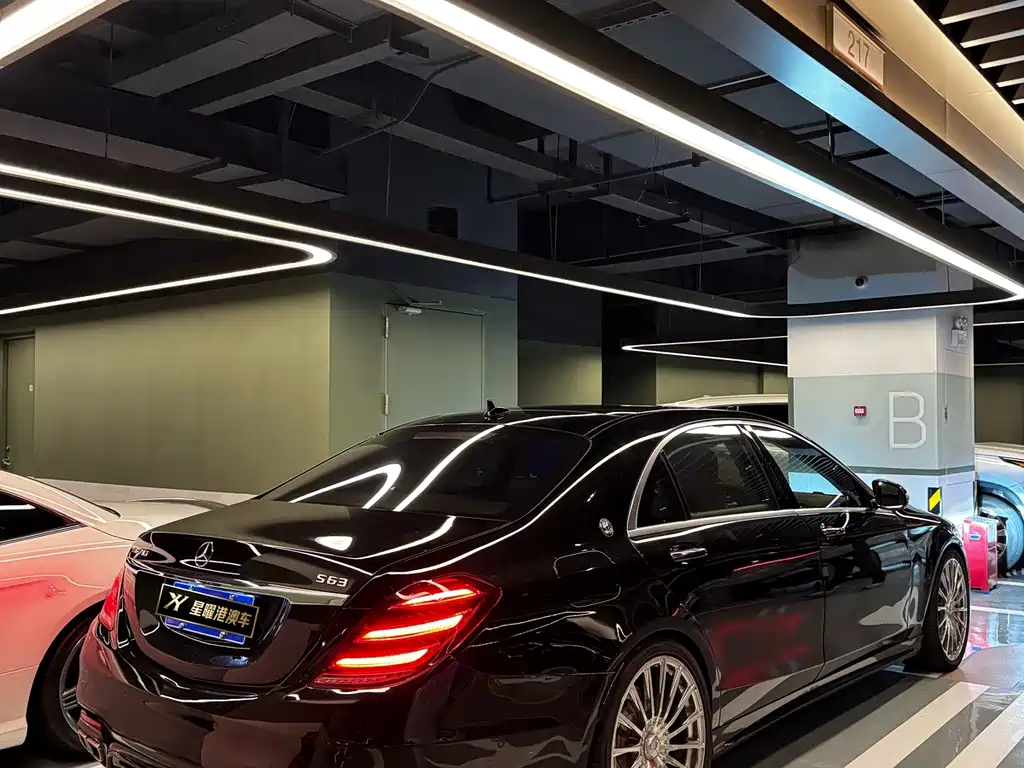 Mercedes-Benz S-Class AMG 2015 — фото 3