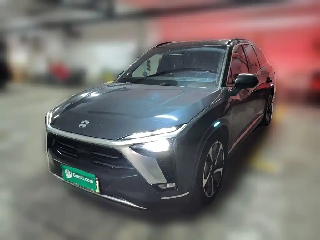 NIO ES8 2022