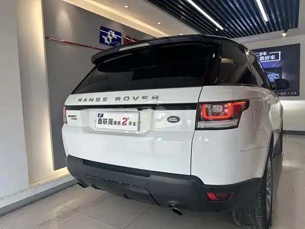 Land Rover Range Rover Sport 2014