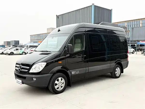 Mercedes-Benz Sprinter 2012