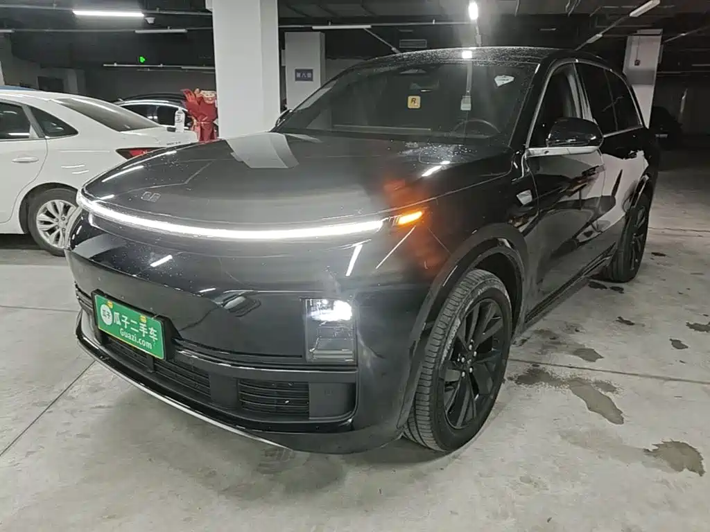 Li Auto Li L8 2024