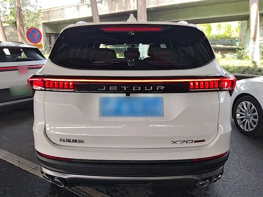 Jetour X70 PLUS 2025