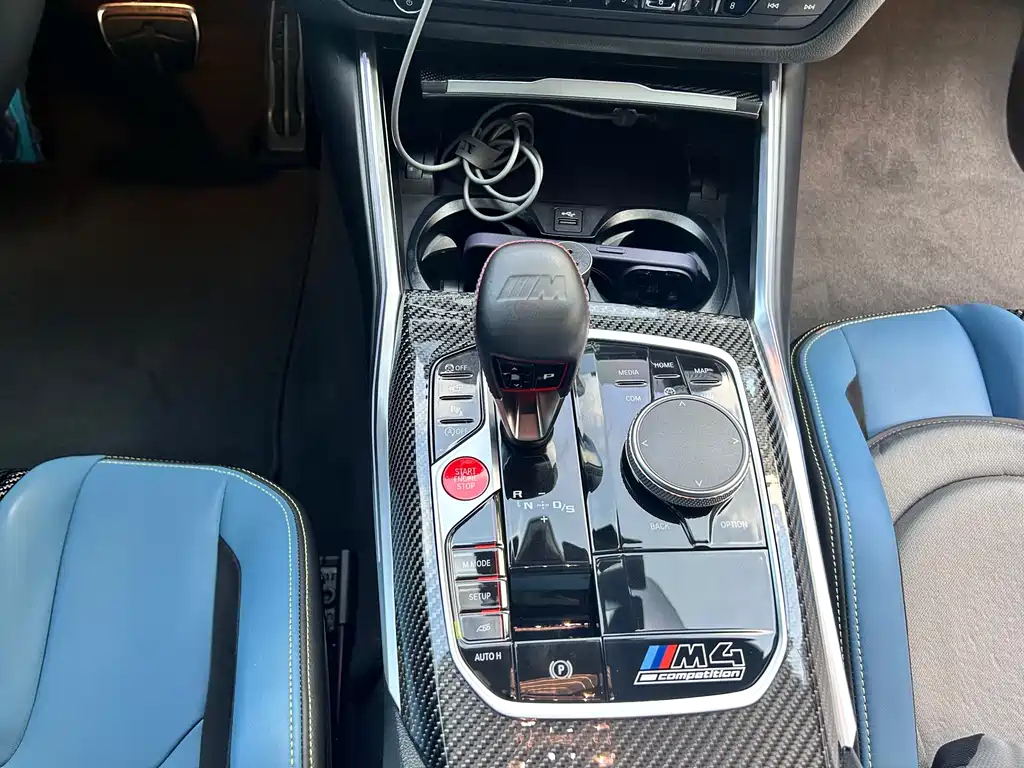 BMW M4 2022 — фото 17