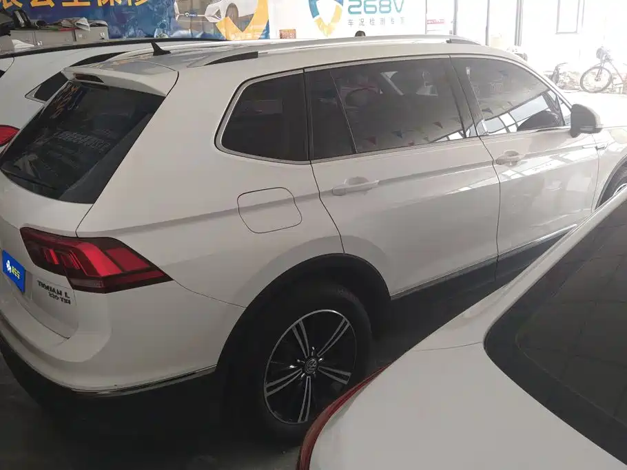Volkswagen Tiguan L 2019