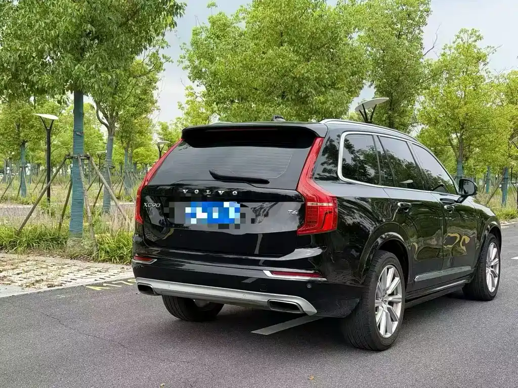 Volvo XC90 2019 — фото 7