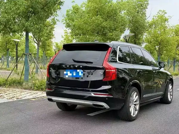 Volvo XC90 2019