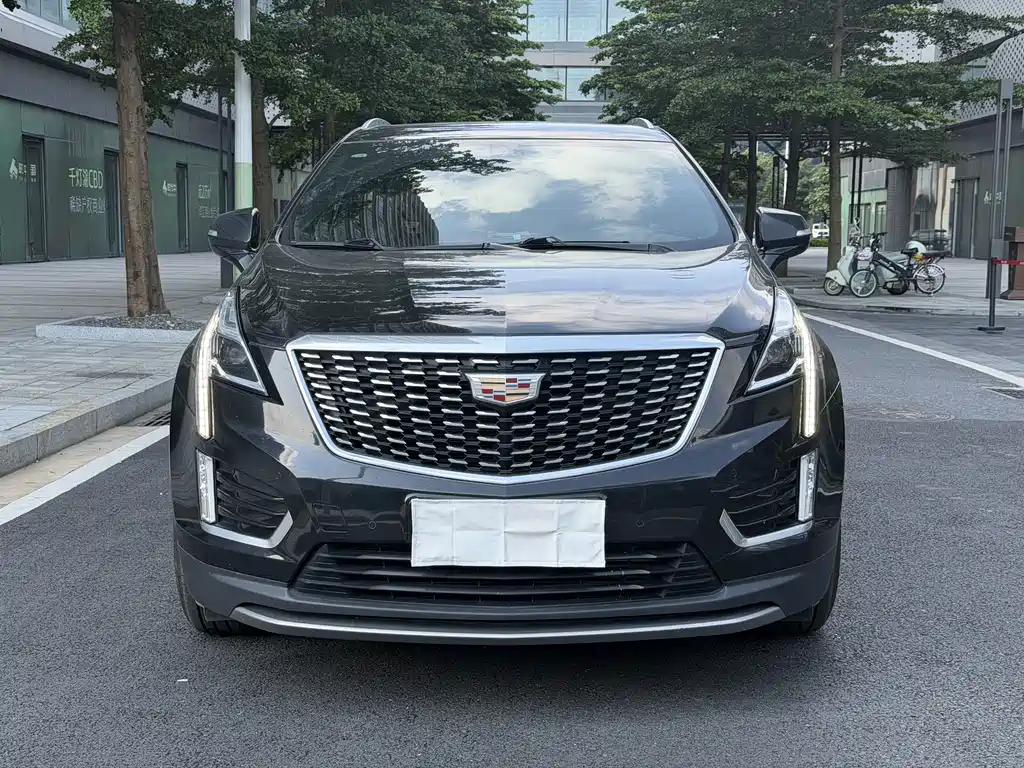 Cadillac XT5 2021 — фото 2