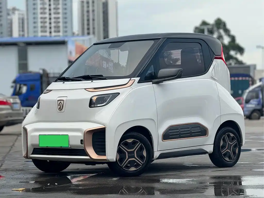Baojun E200 2021