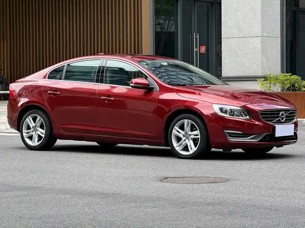 Volvo S60 2014