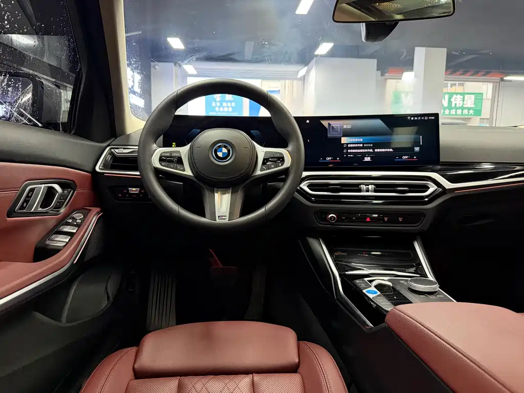 BMW i3 2023 — фото 7