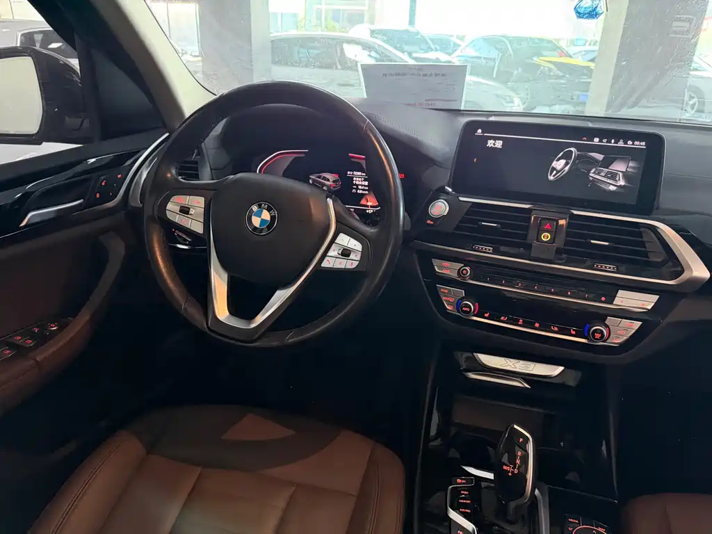 BMW X3 2020 — фото 11
