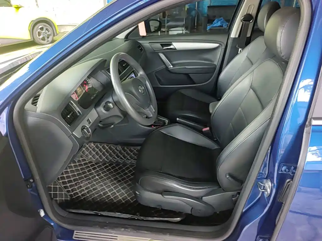 Volkswagen Gran Lavida 2015 — фото 15