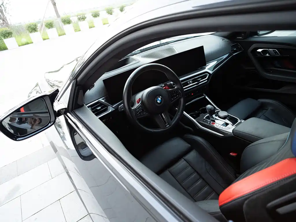 BMW M2 2023 — фото 19