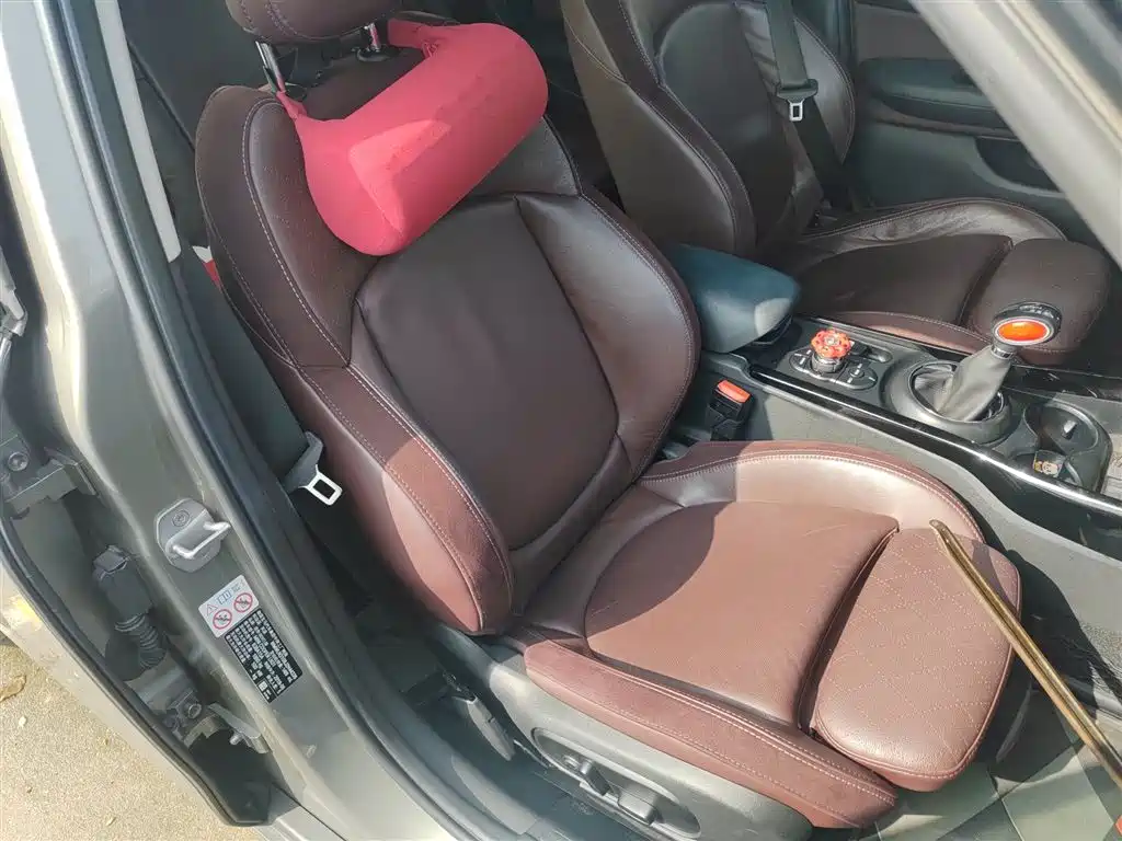 MINI Clubman 2018 — фото 20