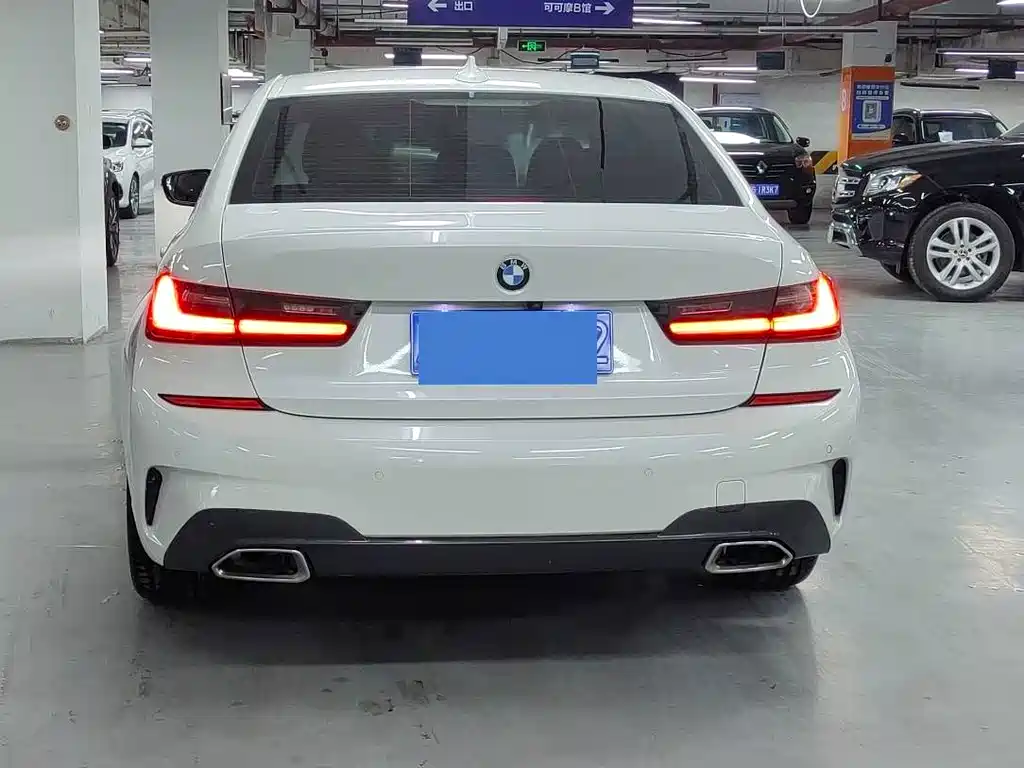 BMW 3 Series 2020 — фото 16