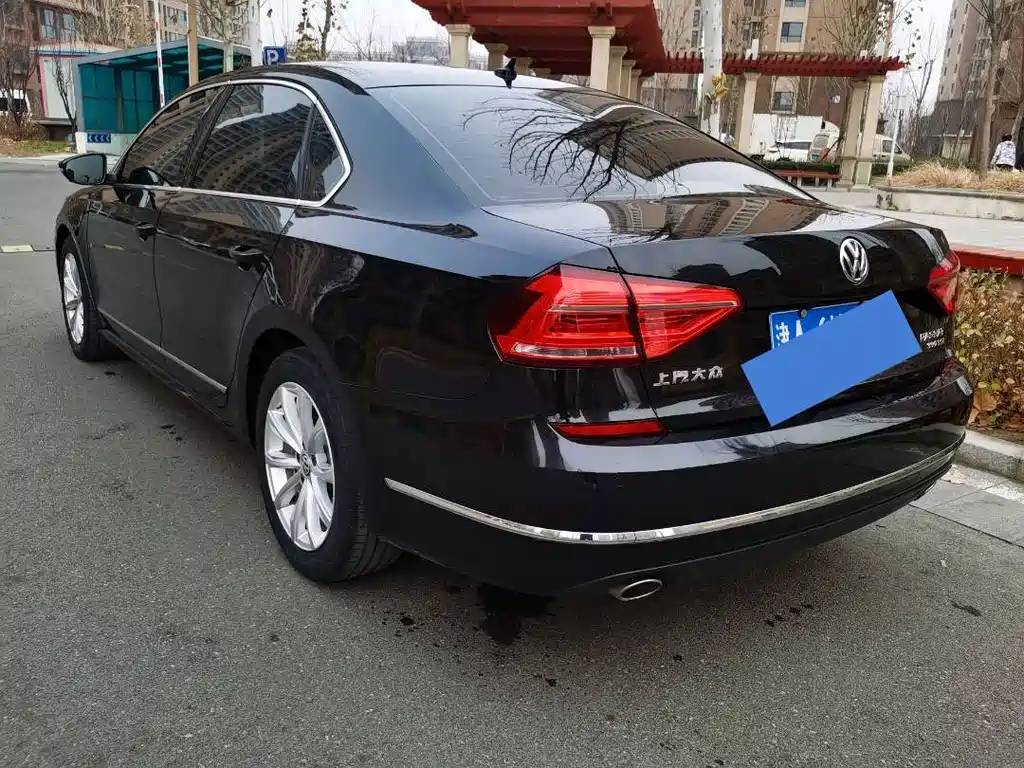 Volkswagen Passat 2019 — фото 4