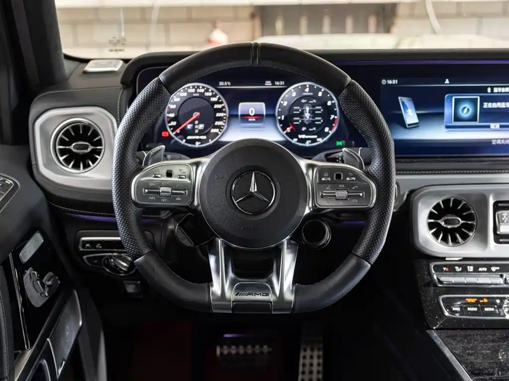 Mercedes-Benz G-Class AMG 2020 — фото 11