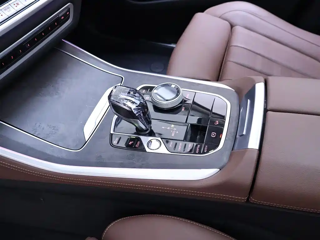 BMW X5 2021 — фото 12