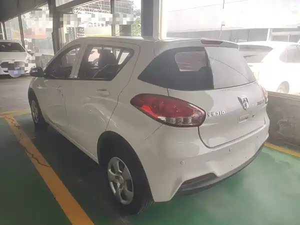 Baojun 310 2016