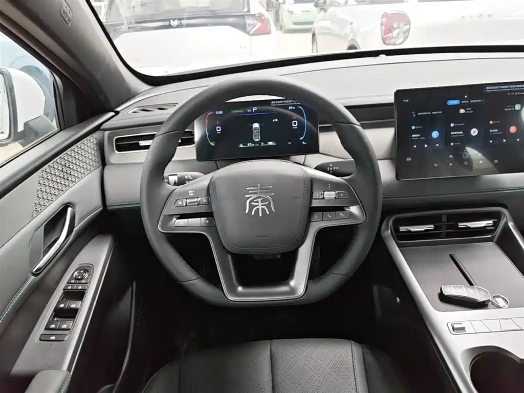 BYD Qin PLUS 2026 — фото 11
