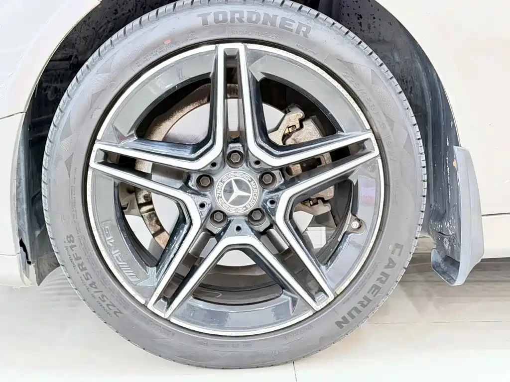 Mercedes-Benz C-Class 2022 — фото 17