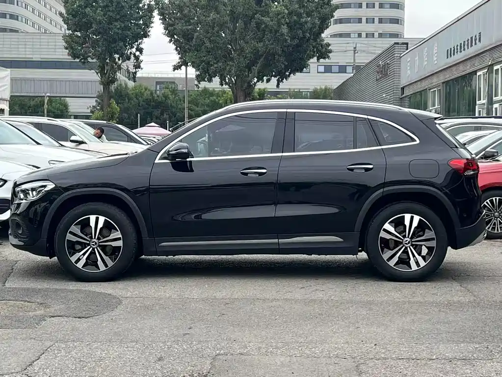 Mercedes-Benz GLA 2020 — фото 22