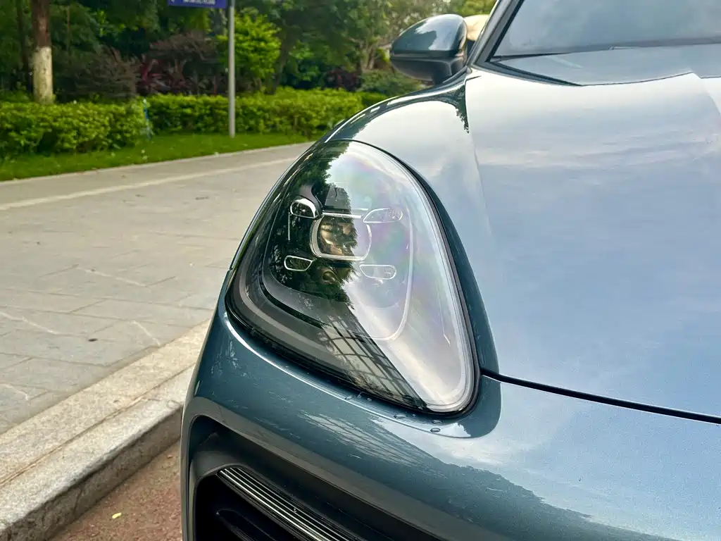 Porsche Cayenne 2018 — фото 17