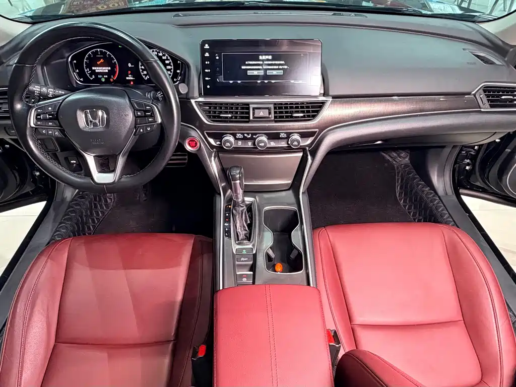 Honda Accord 2022 — фото 18