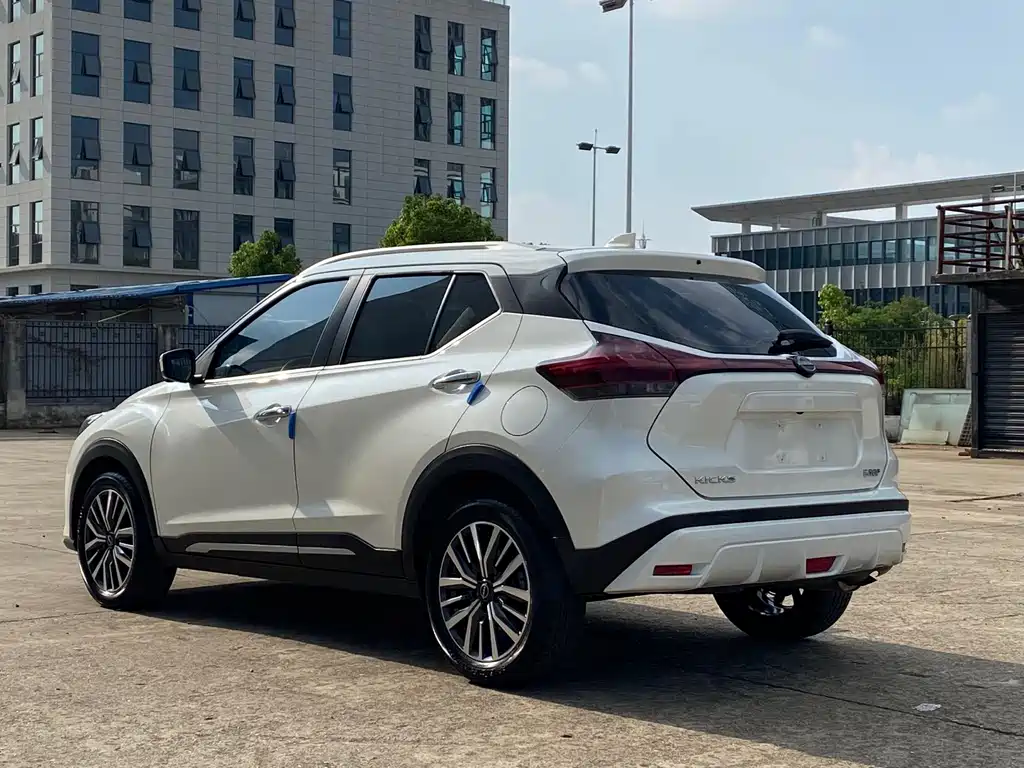 Nissan Kicks 2023