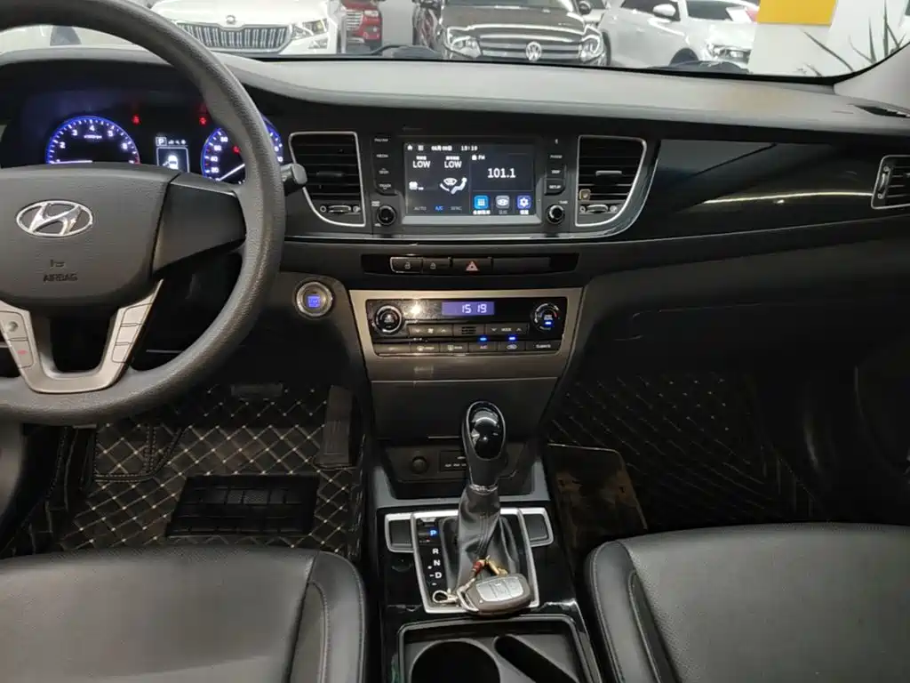 Hyundai Mistra 2017 — фото 13