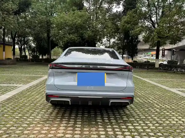 Geely Galaxy L6 2024