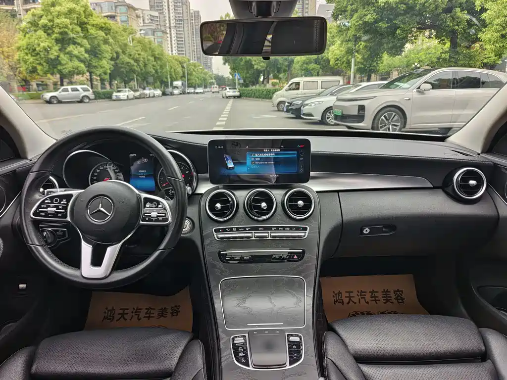 Mercedes-Benz C-Class 2019 — фото 10