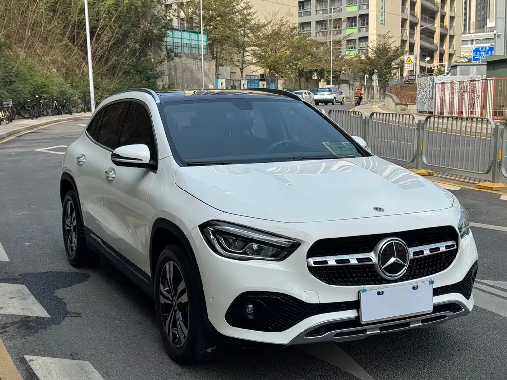 Mercedes-Benz GLA 2021 — фото 3