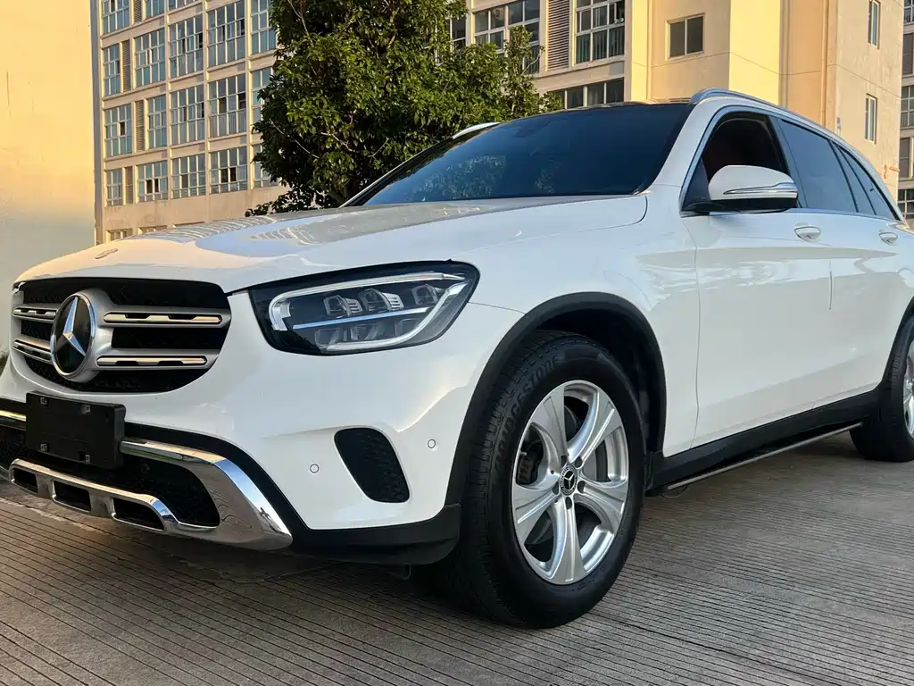 Mercedes-Benz GLC 2020 — фото 1