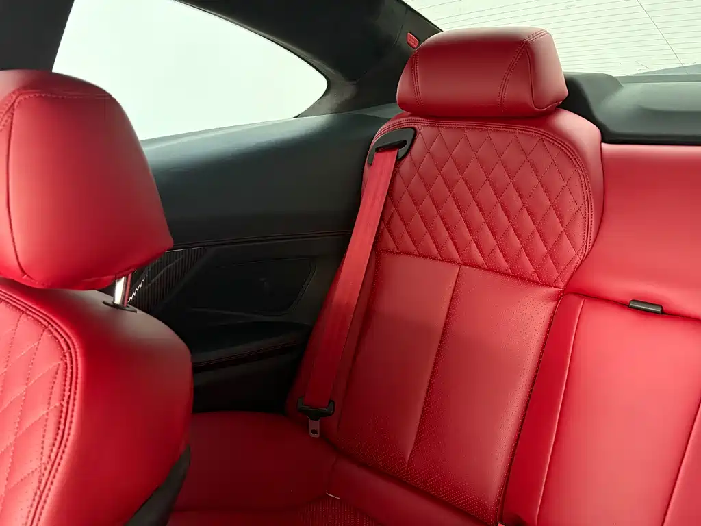 BMW 6 Series 2014 — фото 11