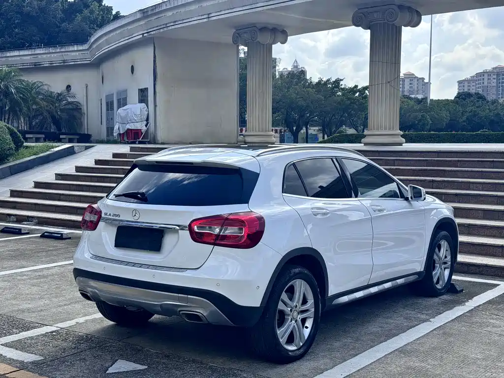 Mercedes-Benz GLA 2016 — фото 10