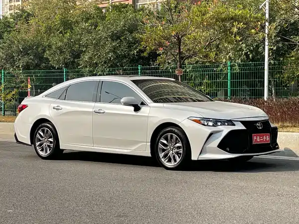 Toyota Avalon 2022