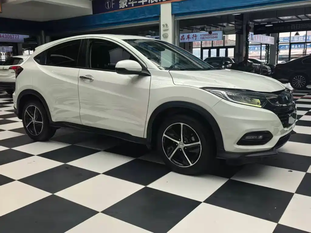 Honda Vezel 2022 — фото 3