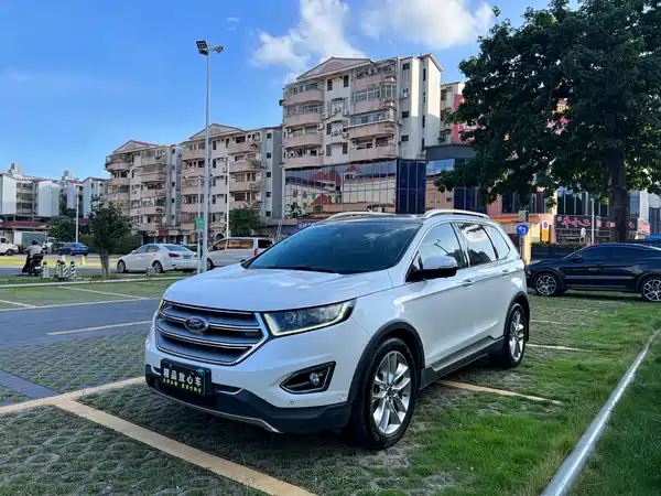 Ford Edge 2015