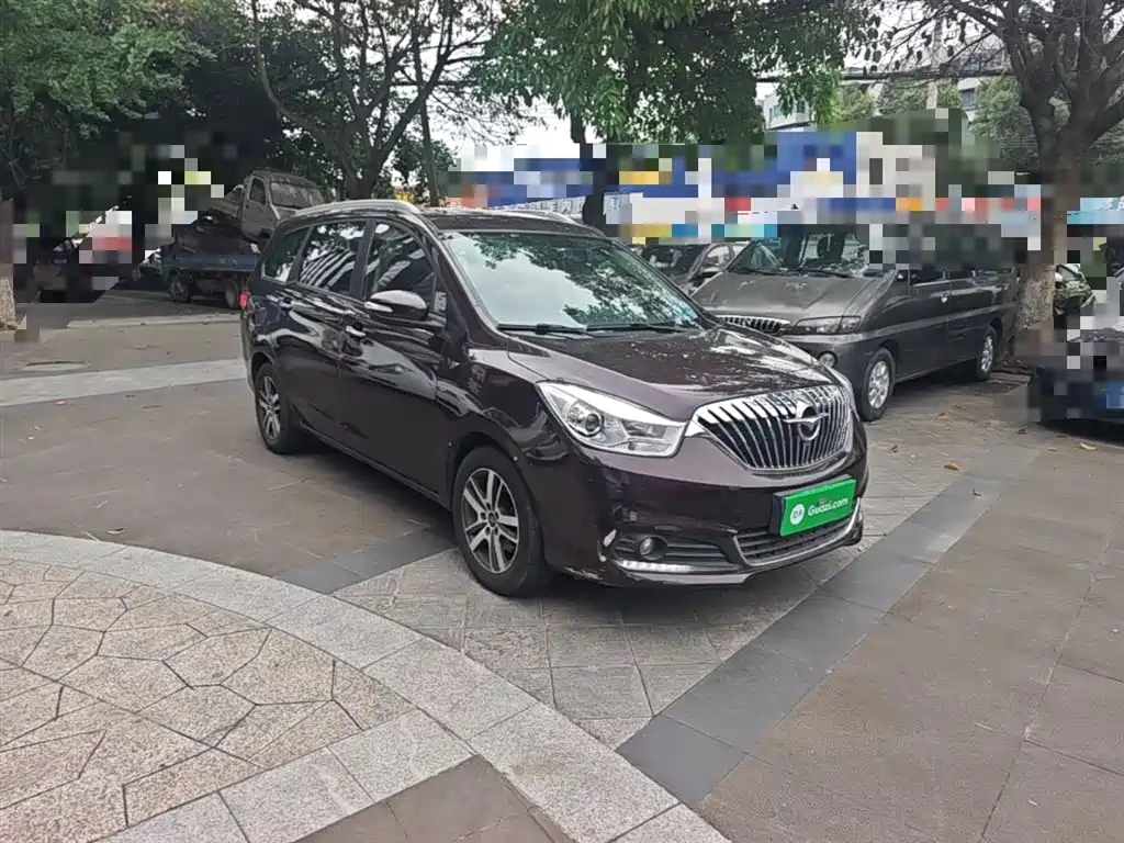 Haima Familia MPV 2017 — фото 4